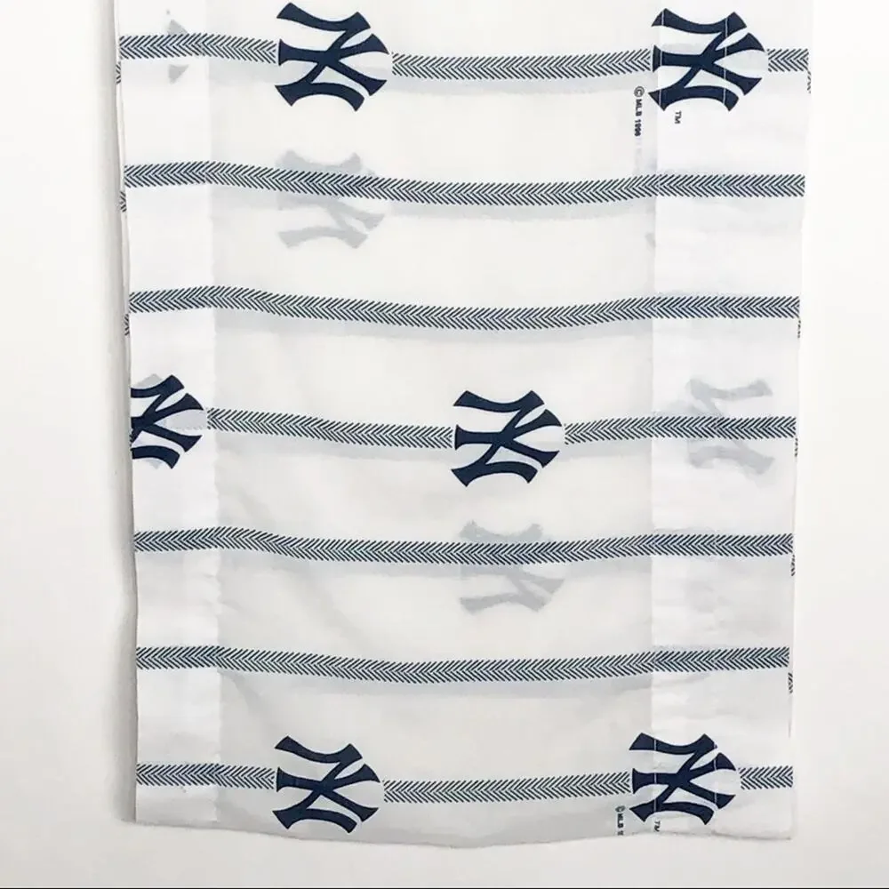 Vintage 1996 NY Yankees Curtain Window Valance